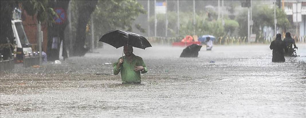 Meteoroloji’den kritik uyarı: O illerde sel riski var! 7-11 Eylül’de sağanak ve fırtına alarmı… 4